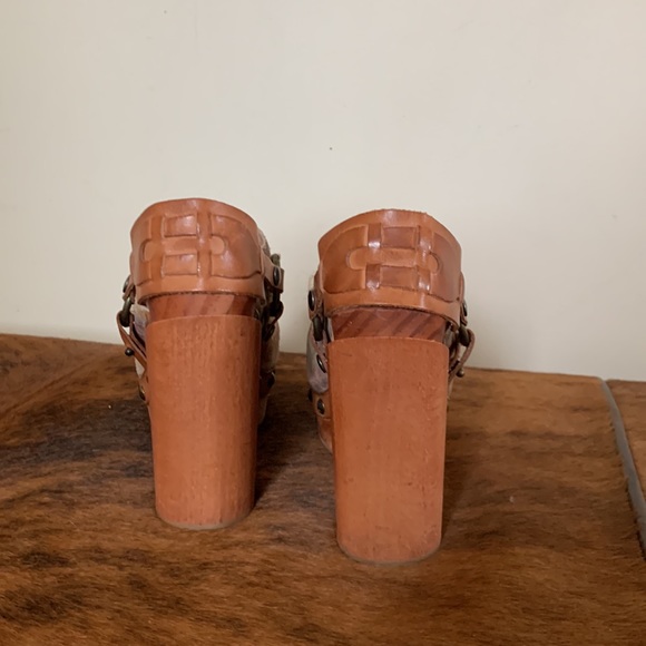 Free People Clogs - Picture 2 of 4